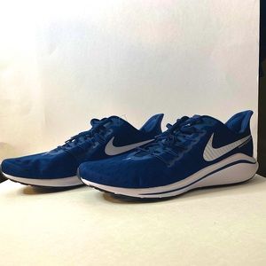 Nike Zoom Vomero 14